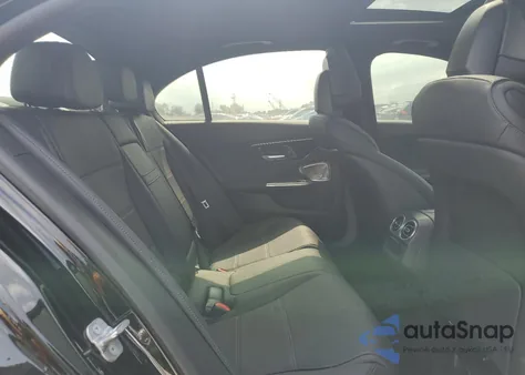 2024 Mercedes-Benz C 300 4Matic from USA, damaged, VIN W1KAF4HB1RR184850